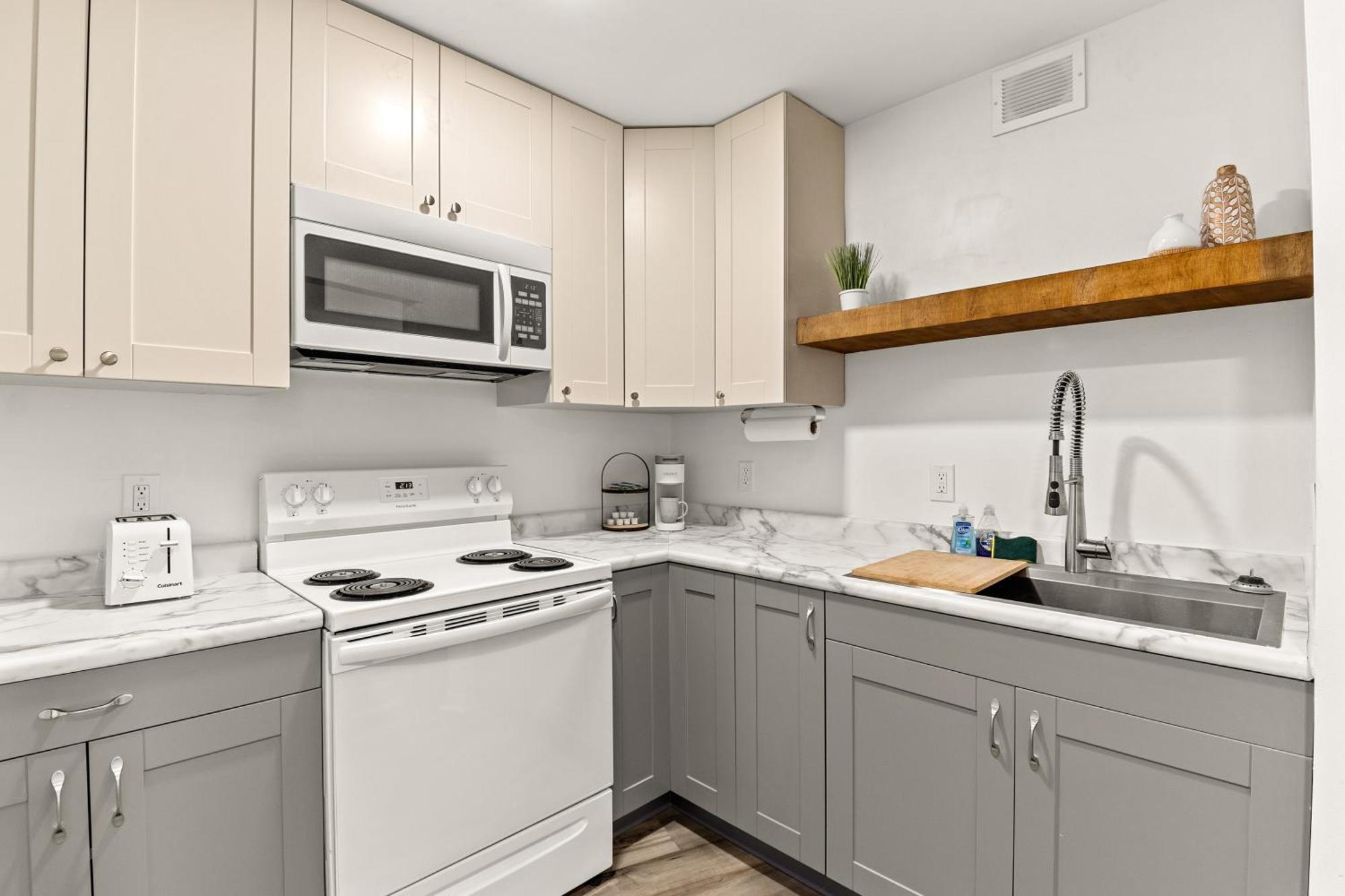 The Concord Place Peoria Chambre photo