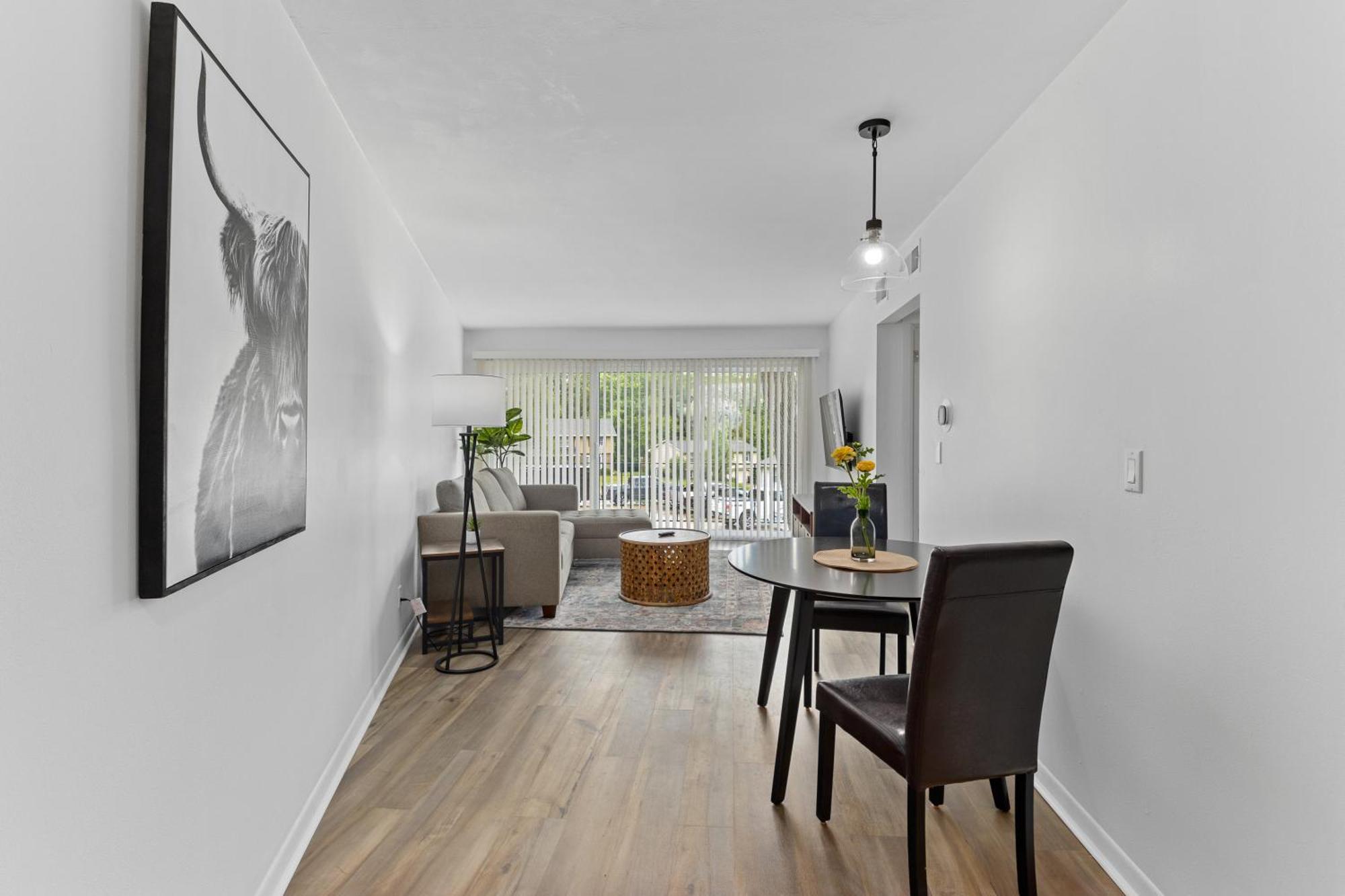 The Concord Place Peoria Chambre photo